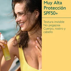 Agua Solar de Muy Alta Protección SPF50+