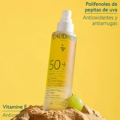 Agua Solar de Muy Alta Protección SPF50+